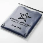تفاصيل السوستة والقفل المحكم لأكياس تغليف الملابس زيبلوك